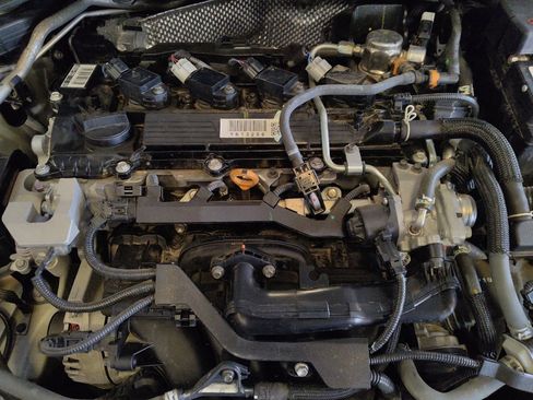 Used 2024 Toyota Corolla LE FWD image 30