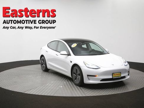 Used 2023 Tesla Model 3 Standard Range RWD image 46