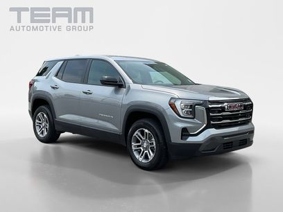 Used 2025 GMC Terrain Elevation