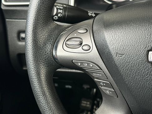 Used 2023 Nissan Murano S image 31