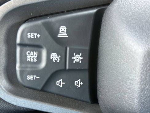 New 2026 Ford Bronco Outer Banks w/ Sasquatch Package AWD/4WD image 32