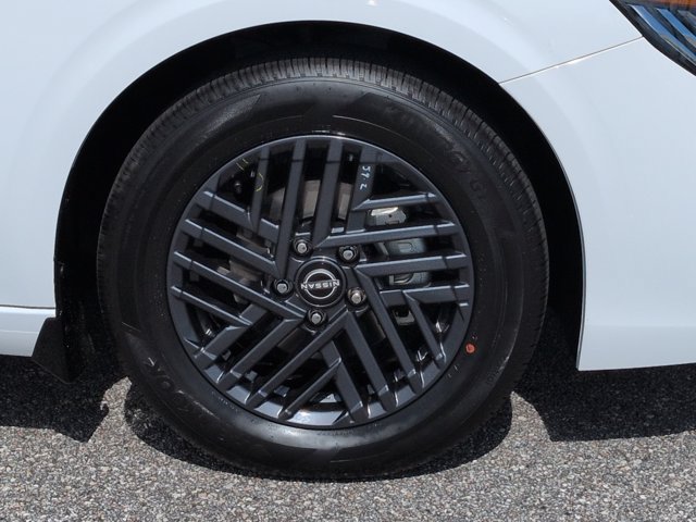 Certified 2027 Nissan Sentra SV w/ SV Convenience Package FWD image 11