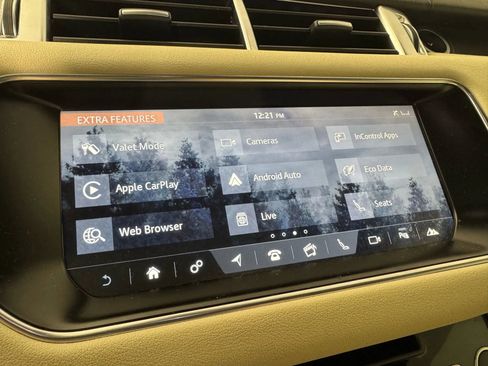 Used 2017 Land Rover Range Rover Sport HSE image 20