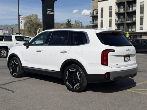 Used 2025 Kia Telluride S image 5