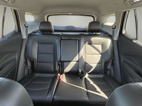 Used 2024 GMC Terrain AT4 w/ Infotainment Package II image 28