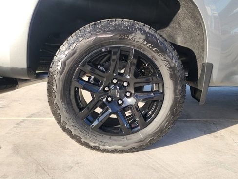 New 2026 Chevrolet Silverado 1500 Custom w/ Turbomax Blackout Package image 19