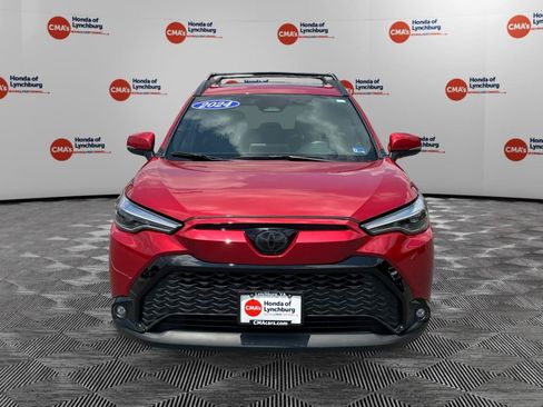 Used 2024 Toyota Corolla Cross AWD Hybrid w/ Convenience Package image 8