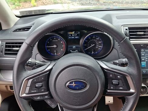 Used 2018 Subaru Outback 2.5i Premium AWD/4WD image 22