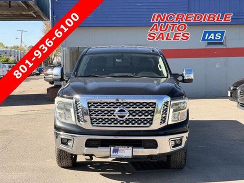 Used 2016 Nissan Titan SL image 1