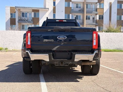 Used 2023 Ford F350 XLT AWD/4WD image 4