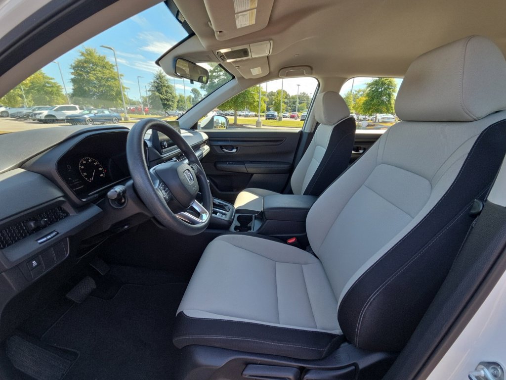 Used 2023 Honda CR-V LX image 23