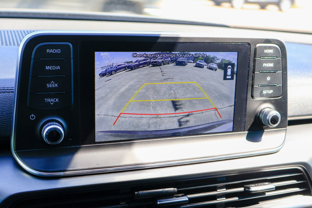Used 2020 Kia Telluride S FWD image 4
