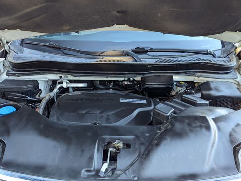 Used 2018 Honda Pilot Touring image 31