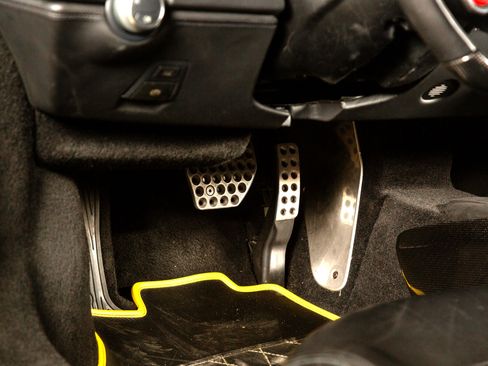 Used 2016 Ferrari 488 GTB image 40