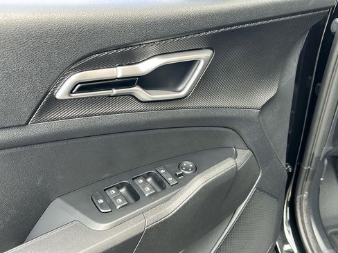 New 2025 Kia Sportage LX image 17