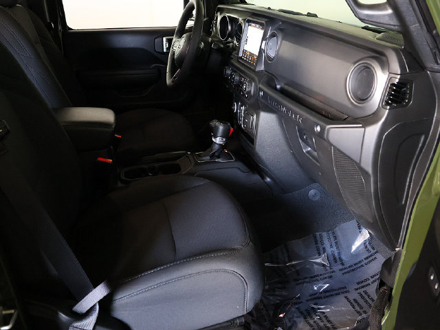 Used 2023 Jeep Wrangler Unlimited w/ Cold Weather Group AWD/4WD image 36