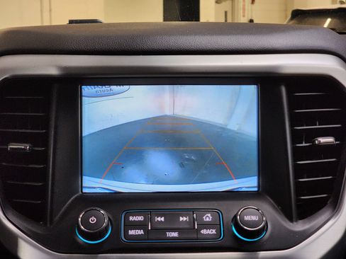 Used 2019 GMC Acadia SLT image 27