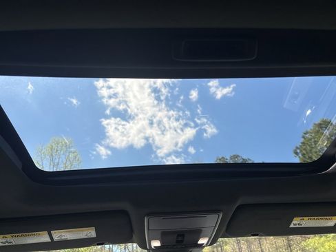 Used 2023 Honda CR-V Sport image 10