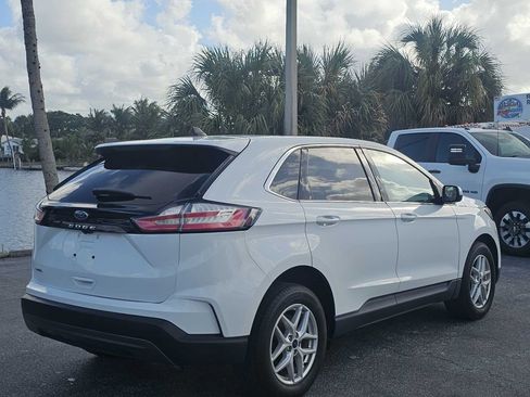 Used 2022 Ford Edge SEL image 18