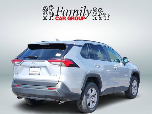 Certified 2025 Toyota RAV4 XLE FWD image 4