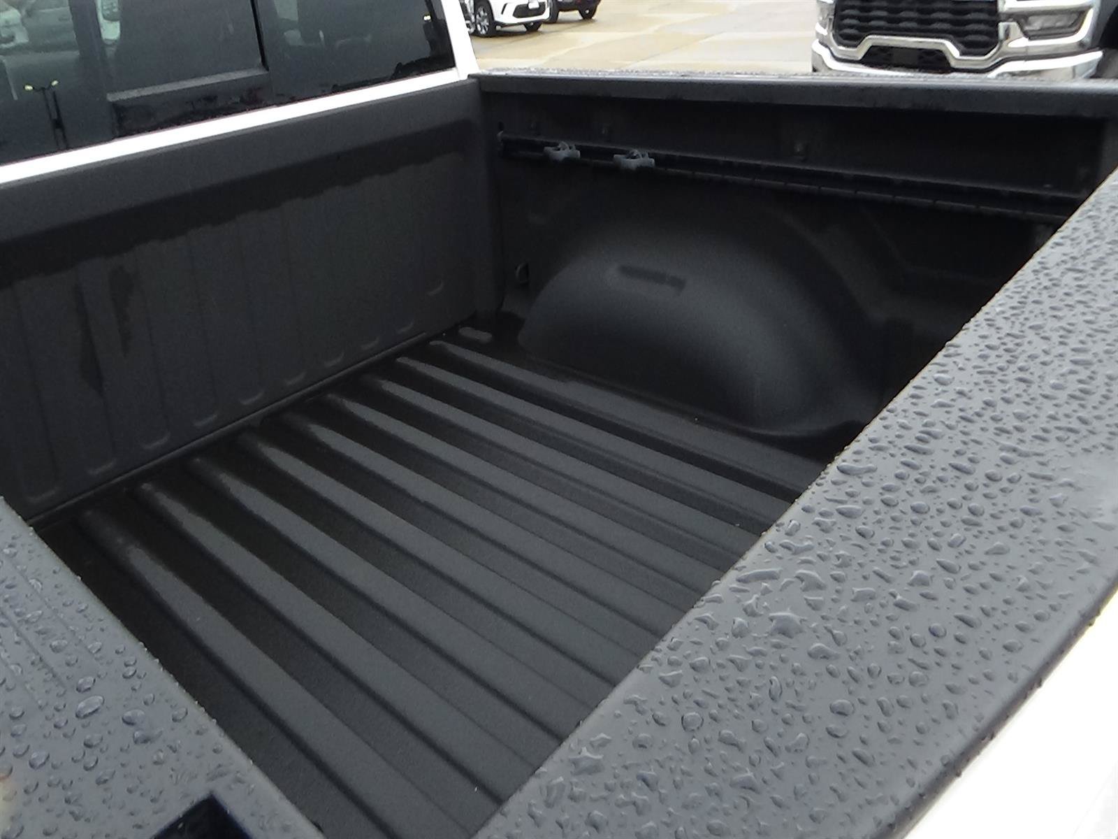 Used 2025 RAM 1500 Big Horn AWD/4WD image 11