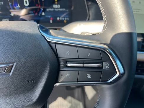 Used 2026 Chevrolet Equinox ACTIV w/ Convenience Package III AWD/4WD image 18