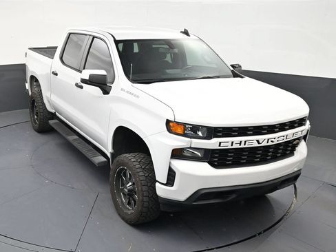 Used 2020 Chevrolet Silverado 1500 Custom w/ Custom Value Package RWD image 18