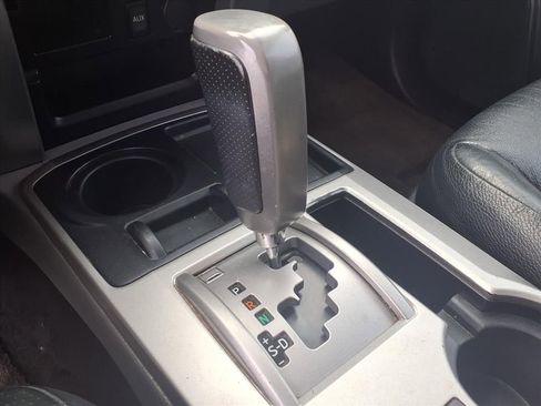 Used 2011 Toyota 4Runner SR5 image 6