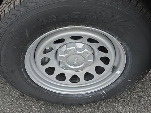 New 2024 GMC Sierra 1500 Pro w/ Pro Value Package image 28