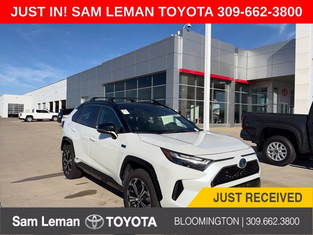 Used 2023 Toyota RAV4 XSE w/ Weather Package AWD/4WD image 1