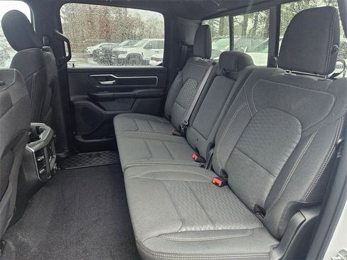 New 2026 RAM 1500 4x4 Crew Cab image 15