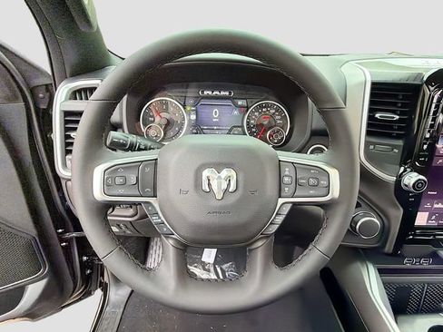 New 2026 RAM 1500 Big Horn AWD/4WD image 12