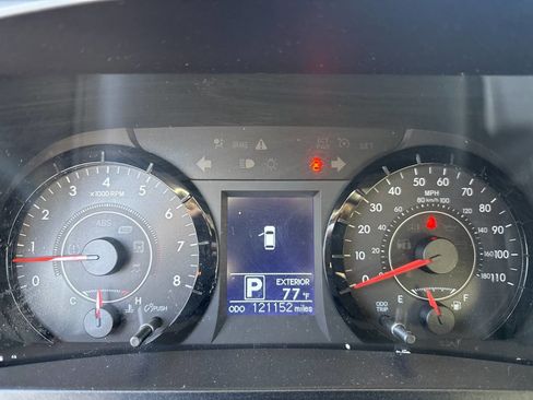 Used 2017 Toyota Sienna LE FWD image 26