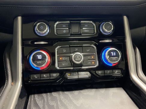 Used 2023 GMC Yukon XL Denali w/ LPO, Floor Liner Package image 17