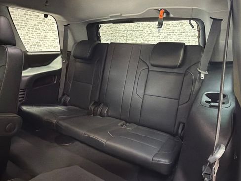 Used 2019 Chevrolet Tahoe LT w/ Luxury Package AWD/4WD image 14