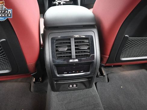 Certified 2024 BMW X3 sDrive30i w/ Premium Package RWD image 32