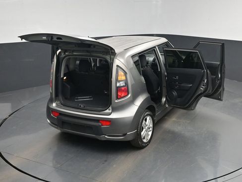 Used 2011 Kia Soul + image 29
