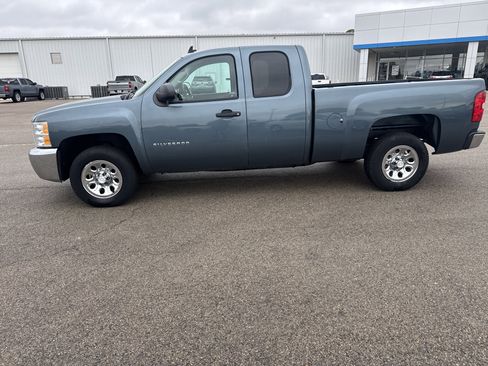 Used 2013 Chevrolet Silverado 1500 LS RWD image 2