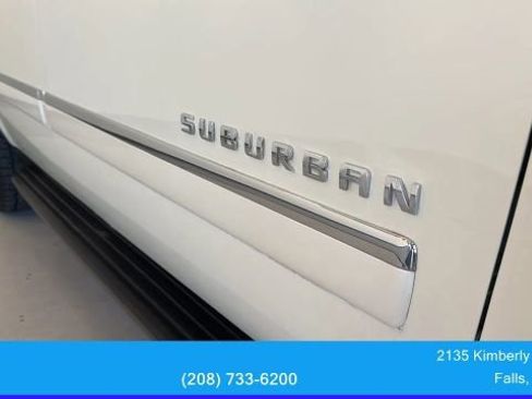 Used 2014 Chevrolet Suburban LTZ image 13