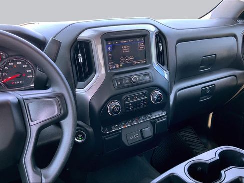 Used 2022 Chevrolet Silverado 1500 Custom RWD image 7