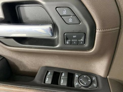 Used 2021 GMC Sierra 1500 Denali w/ Denali Ultimate Package AWD/4WD image 31