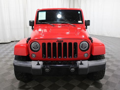 Used 2015 Jeep Wrangler Unlimited Sahara image 30