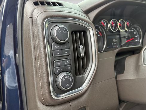 Used 2020 Chevrolet Silverado 1500 RST w/ All-Star Edition AWD/4WD image 17