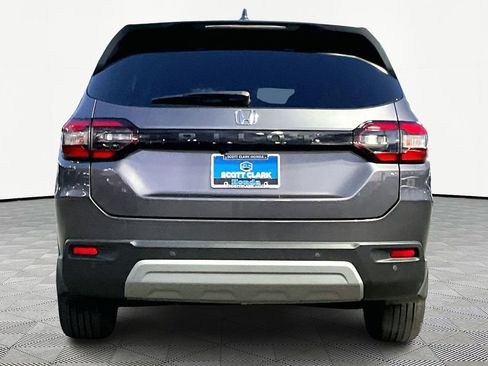 Certified 2025 Honda Pilot EX-L image 6