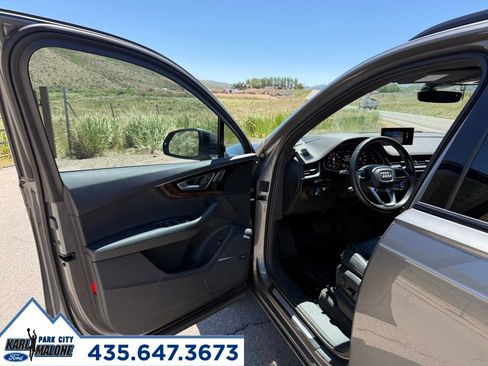 Used 2017 Audi Q7 3.0T Prestige AWD/4WD image 11