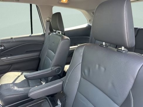 Used 2022 Honda Pilot Elite image 14
