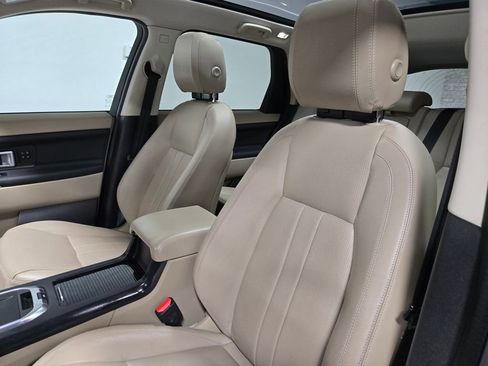 Used 2019 Land Rover Discovery Sport HSE image 12