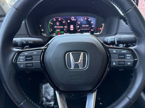 Used 2023 Honda Accord Touring image 29