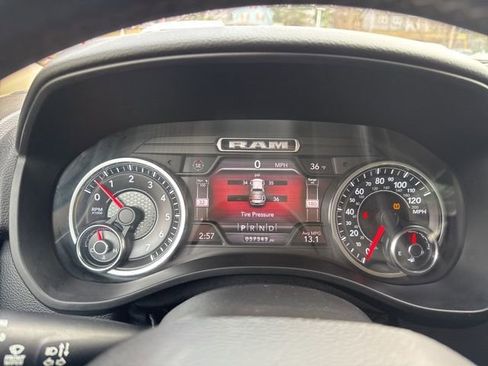 Used 2019 RAM 1500 Big Horn image 25