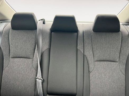 Used 2023 Honda Accord EX image 14